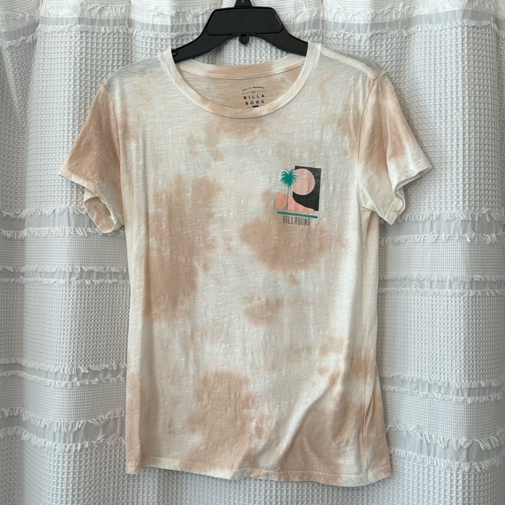 Billabong tie-dye short sleeve tee